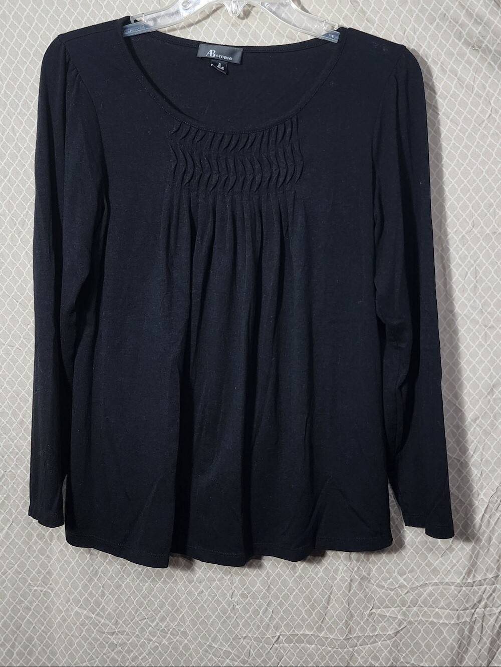 AB Studio Long Sleeve Black Top Pleated Gathering Detailing Women's Small Used